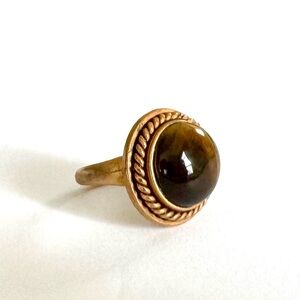 Express Ring - Size 8 - EUC